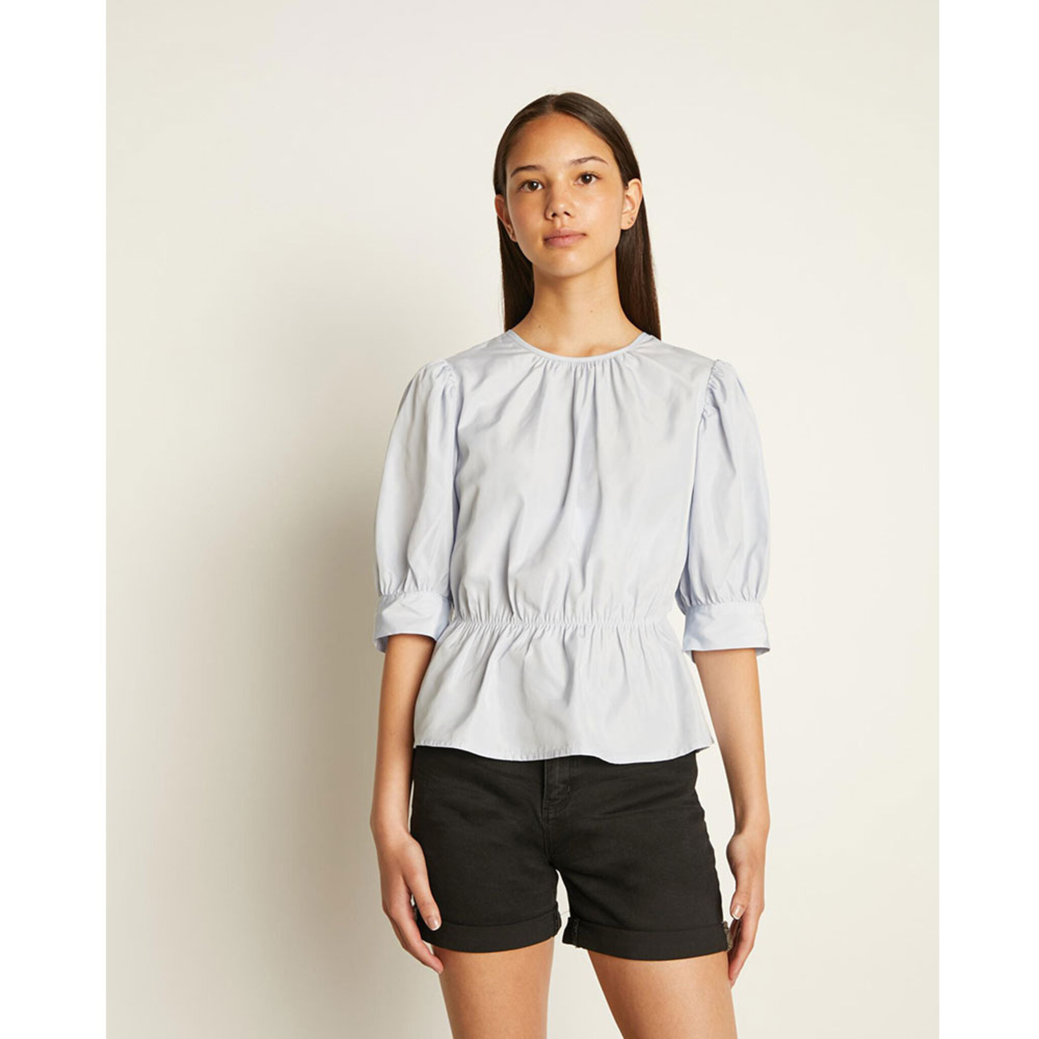 NLFDEBI SS SHORT SHIRT